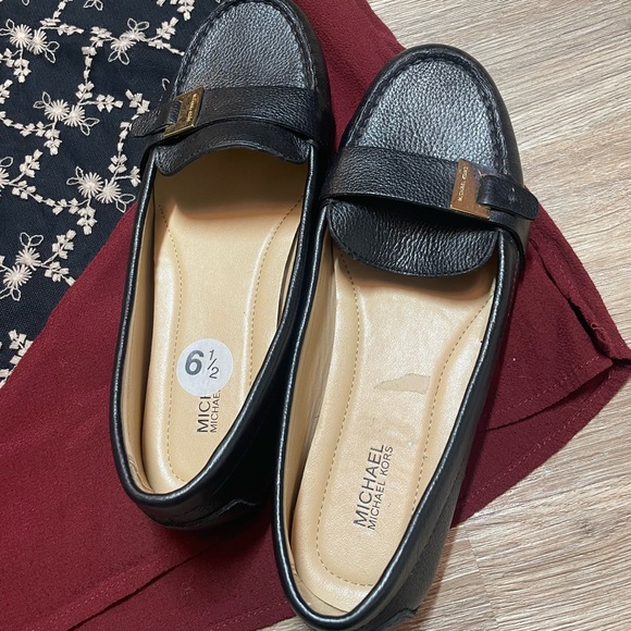 Michael Kors Loafers - Picture 5 of 14